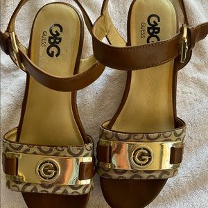 Guess platform sandals